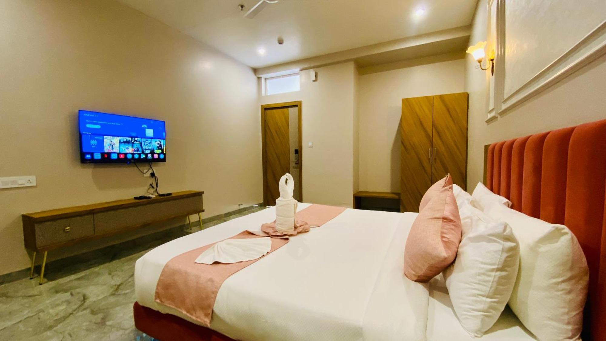 Anantara Club And Resort, Ujjain Exteriör bild